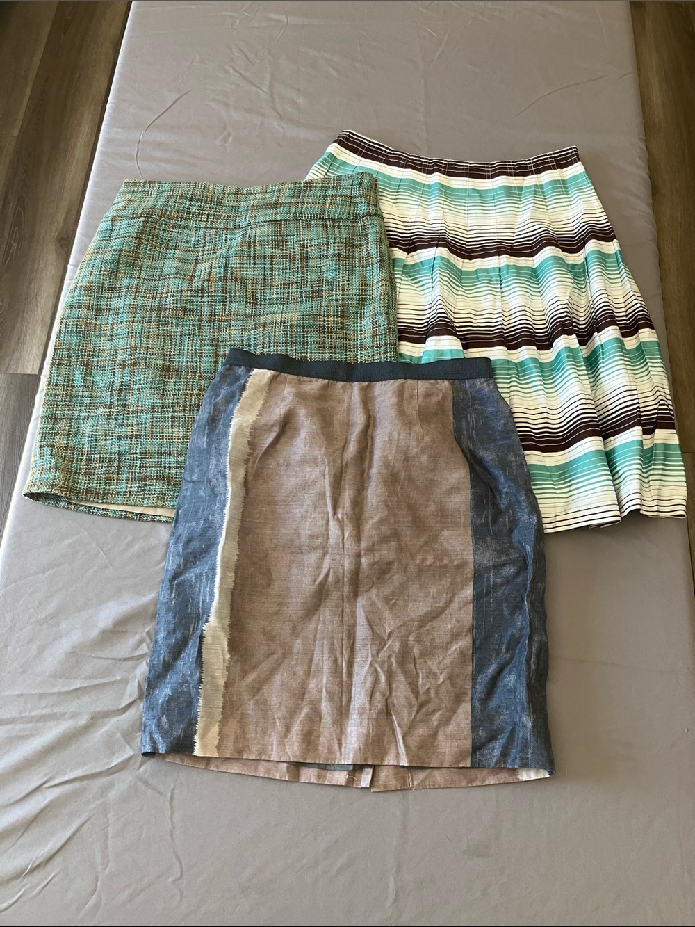Three-Piece Women’s Skirt Set — Green, Brown, Blue - Size 8